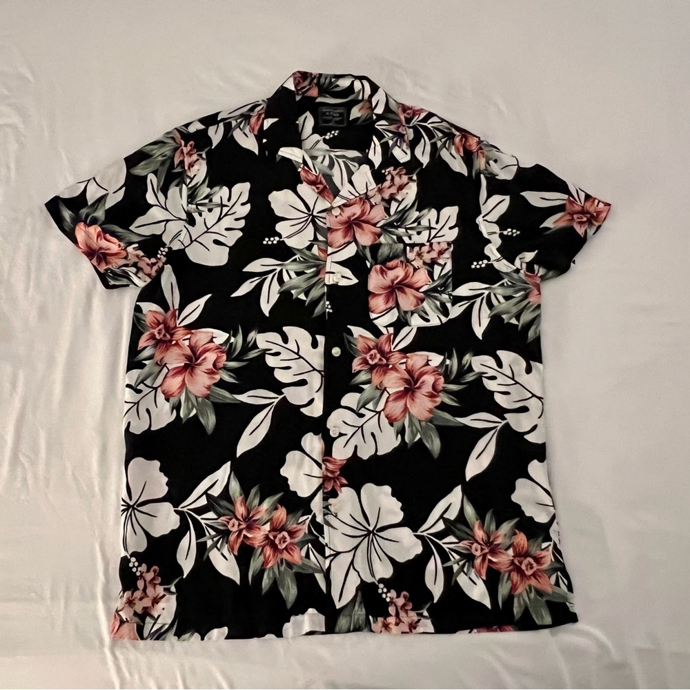 Men’s Abercrombie Floral Hawaiian Shirt Medium M black